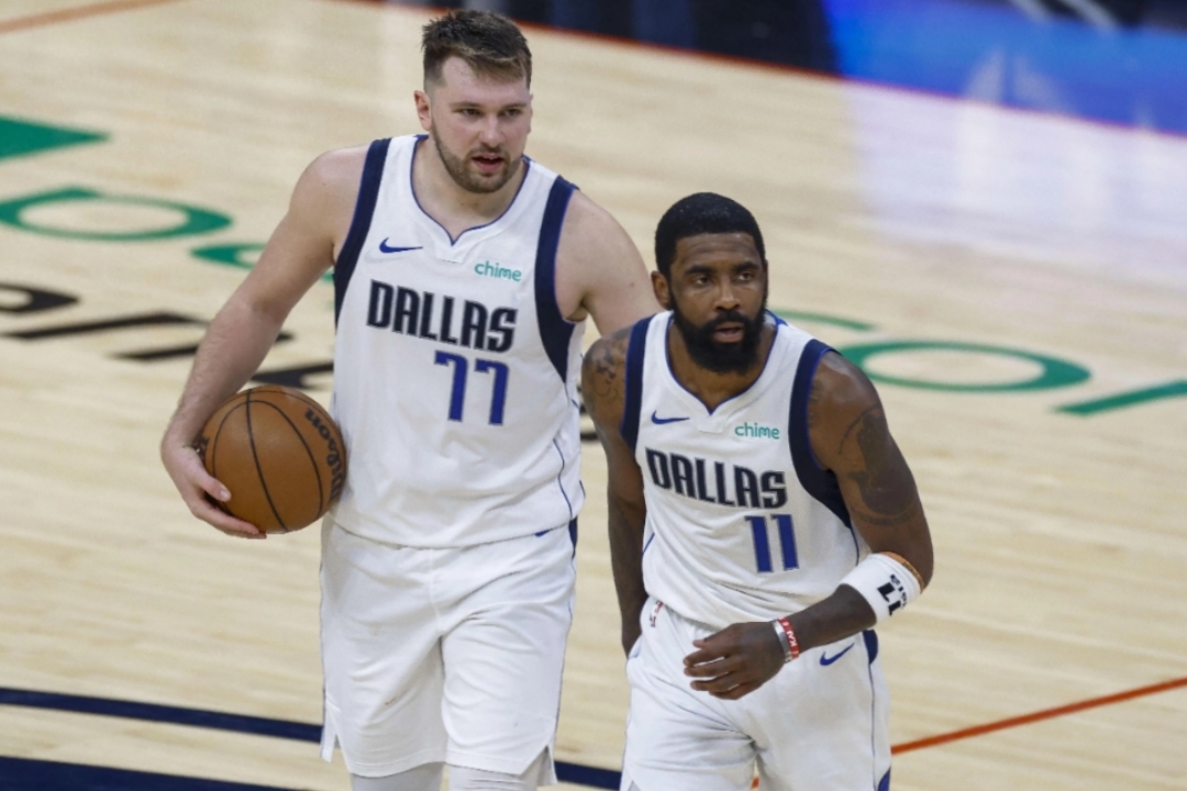 九游历史版本刚刚！山东泰山伤情更新备战NBA总决赛达拉斯独行侠豪取连胜备战欧超杯，阿斯顿维拉关键时刻完成体检的简单介绍