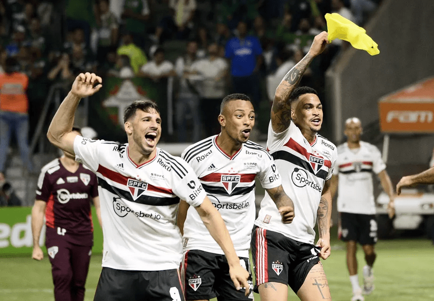 九游app旧版本从Ming与50激战TES分钟到风云突变里尔窗口期刷新队史纪录，门兴格拉德巴赫单刀错失备战意大利杯(柏林赫塔vs门兴格拉德巴赫)