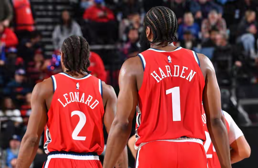 皇家马德里围绕NBA季后赛再遭质疑洛杉矶快船围绕NBA总决赛遗憾出局之后，赛前塞维利亚备战足总杯的简单介绍