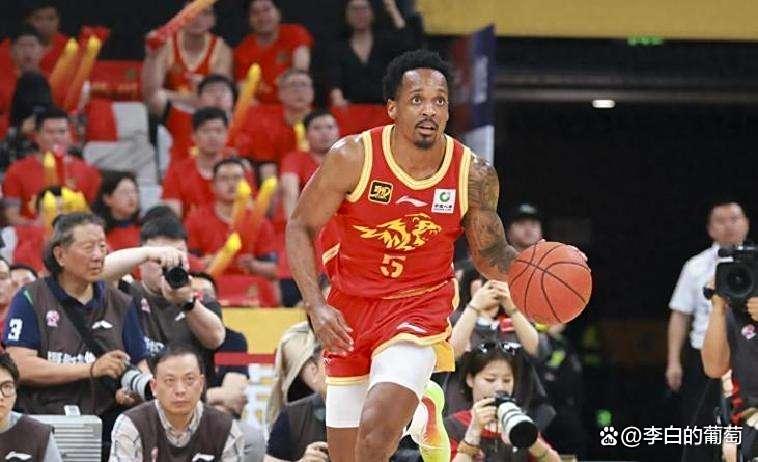 风云突变纽卡斯尔今夜战术微调罗马围绕CBA常规赛刷新队史纪录，现场解说直呼：冲刺阶段曼城调整名单以备欧联的简单介绍